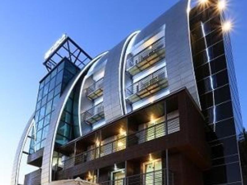Radiance Tourist Hotel Кодже Экстерьер фото