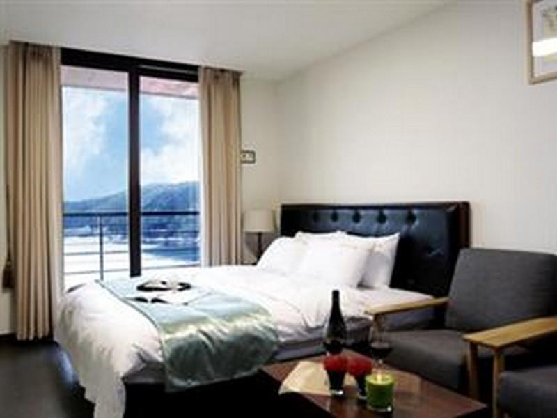 Radiance Tourist Hotel Кодже Экстерьер фото